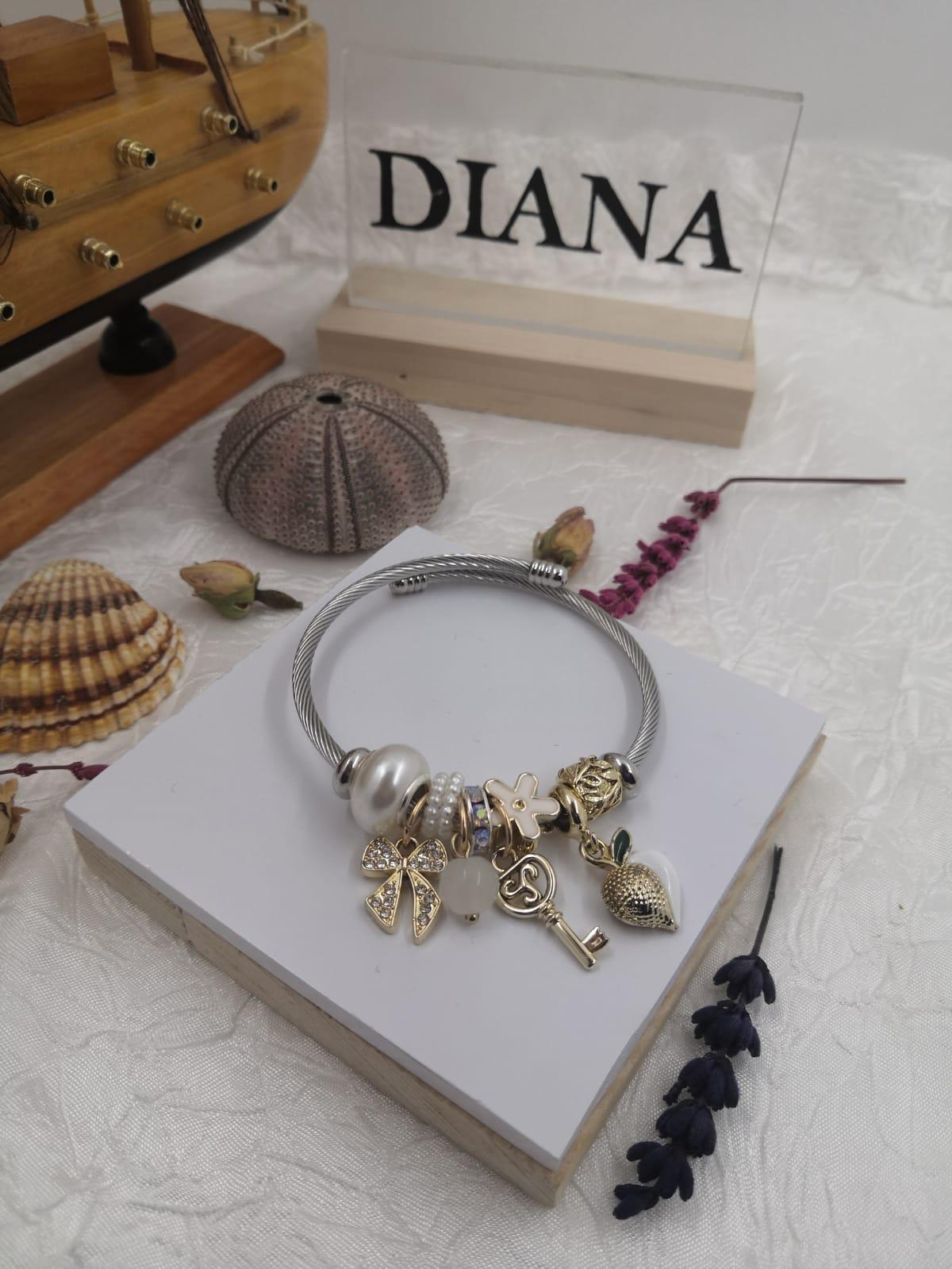 Velvet Whisper Bracelet - Diana & Jewel